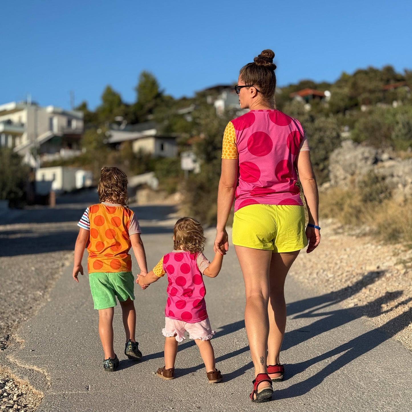 DÁMSKÉ TRIČKO S RŮŽOVÝM MEDVÍDKEM